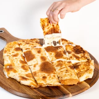 Cheese Lovers Feteer